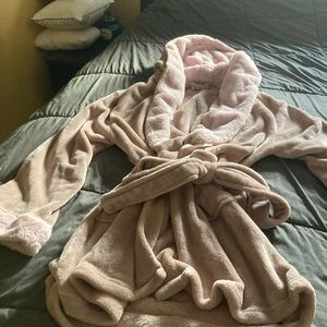 Joules Pink Helena Faux Fur Hooded Robe